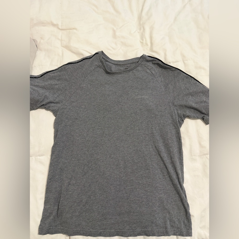 Gray Short Sleeve T-Shirt